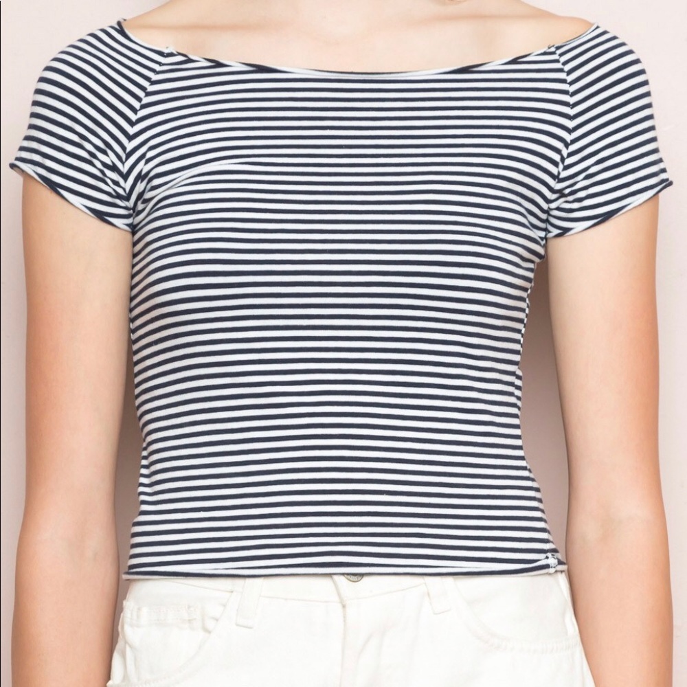 Brandy Melville shirt